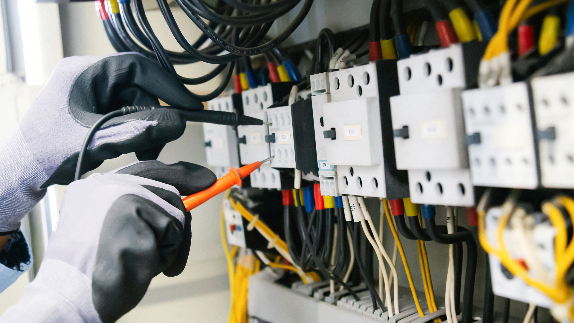 Featured image for “Electrical Safety Checks for Commercial Properties in Cold Seasons”