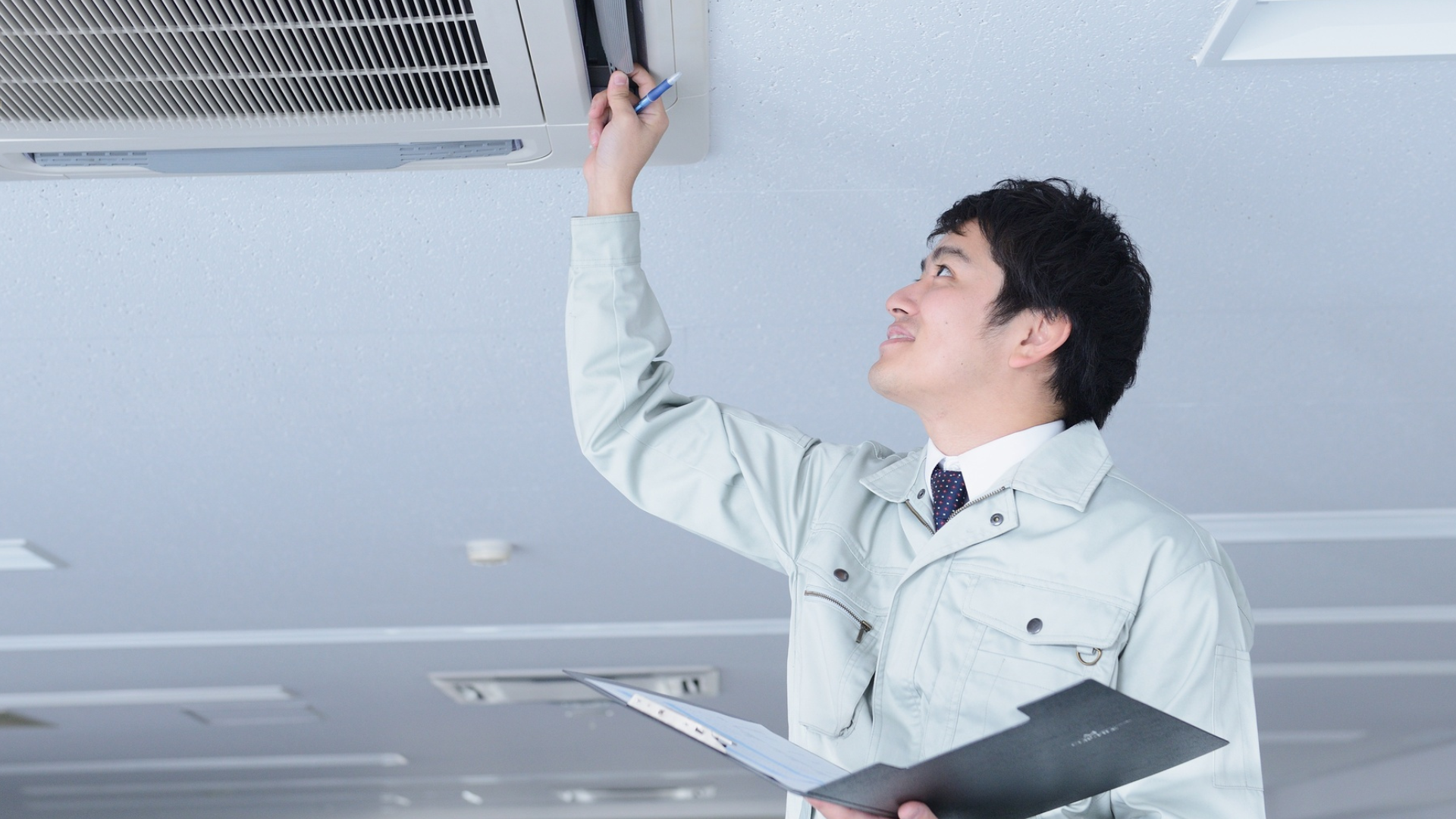 Featured image for “Indoor Air Quality Concerns: Mold & Moisture Risks in Cold, Damp Months”
